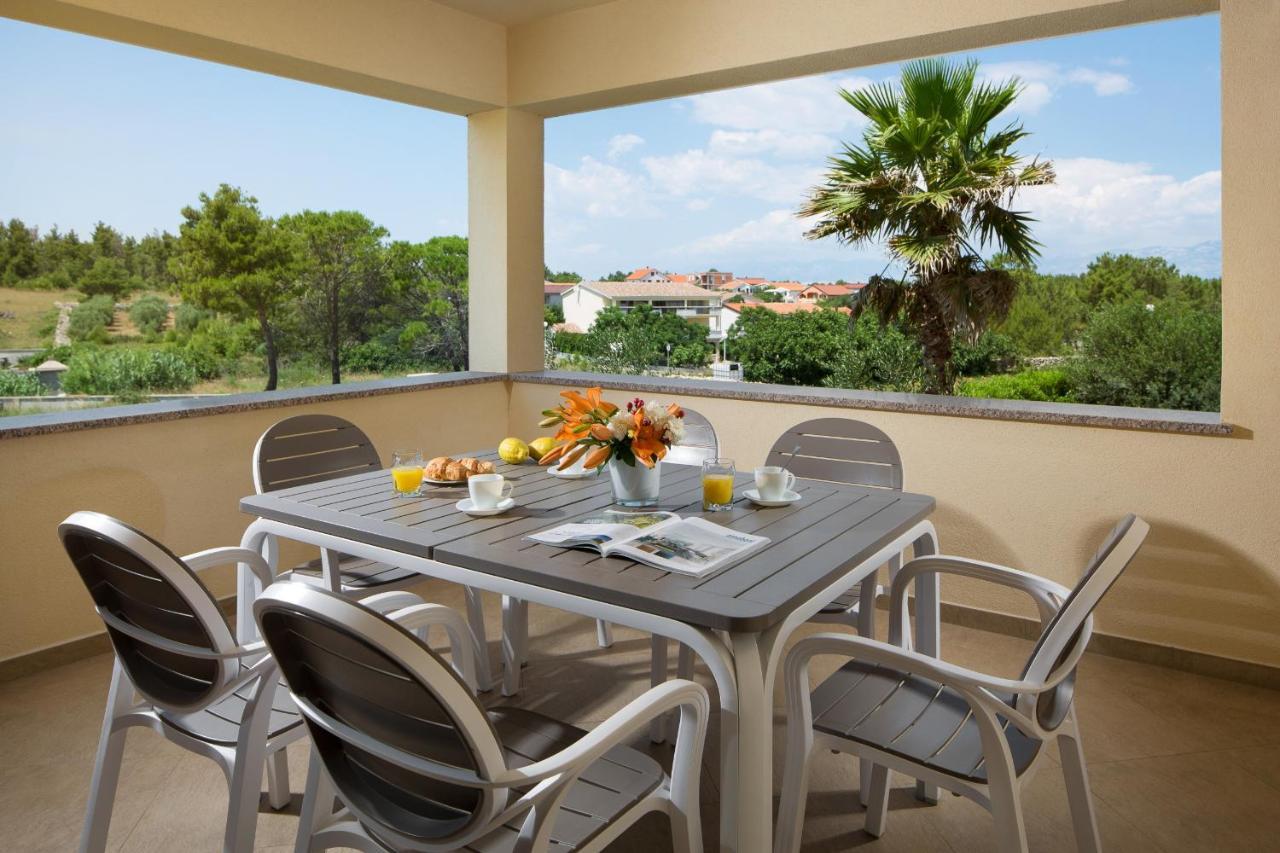 Villa Malibu One Vir Exterior photo